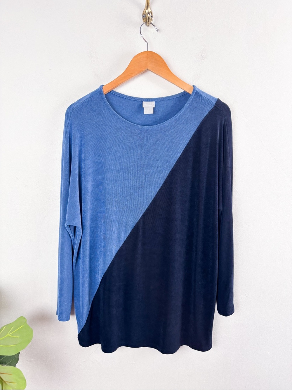 Chico’s Travelers No Iron Color Block Long Sleeve Sz 2 (US 12/14)